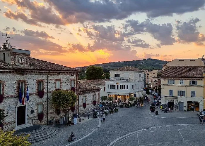Viverenumana Appartamenti La Tua Casa In Centro A Pochi Passi Dal Mare