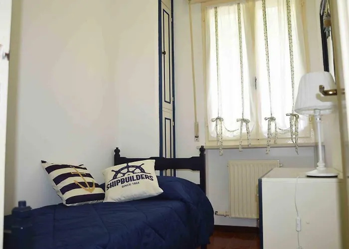 Numana - A Casa Di Demis